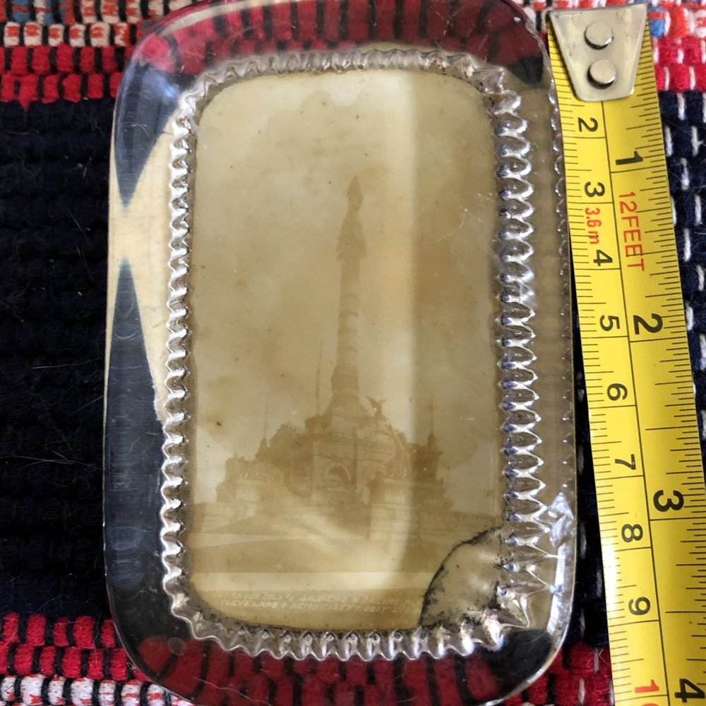 Paperweight, Cleveland sailors/soldiers monument